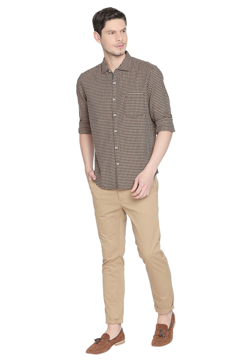 BASICS SLIM FIT DOBBY SHIRT