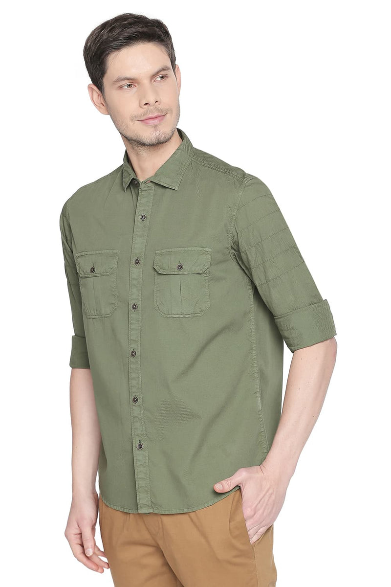 BASICS SLIM FIT GARMENT DYED DOBBY SHIRT