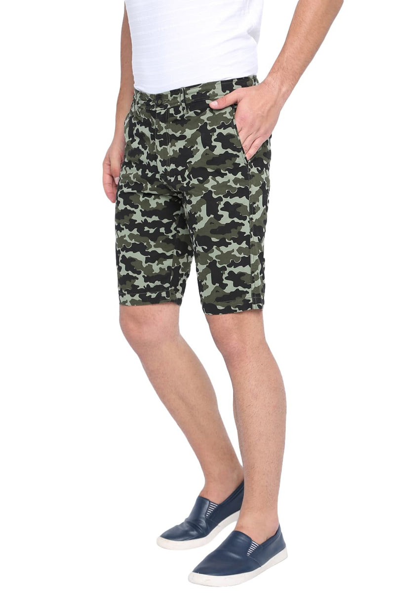 BASICS COMFORT FIT CAMO PRINTED COTTON SHORTS