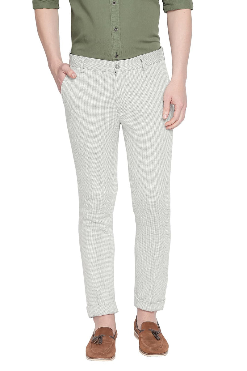 BASICS TAPERED FIT KNIT TROUSER