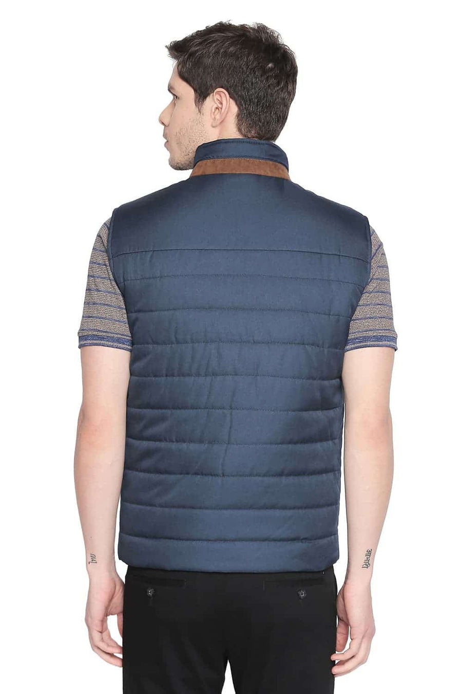 BASICS COMFORT FIT REFLECTING POND SLEEVE LESS POLY FILL JACKET