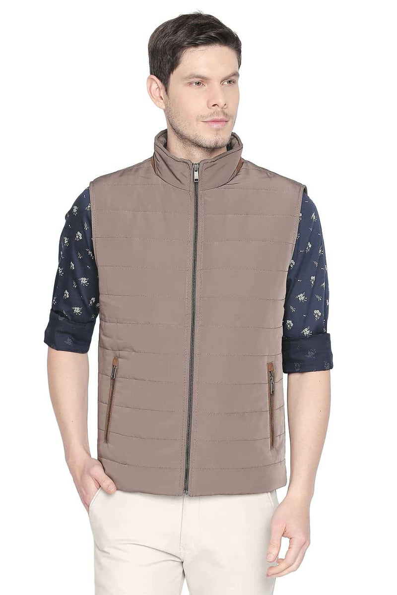 BASICS COMFORT FIT SLEEVE LESS POLY FILL JACKET