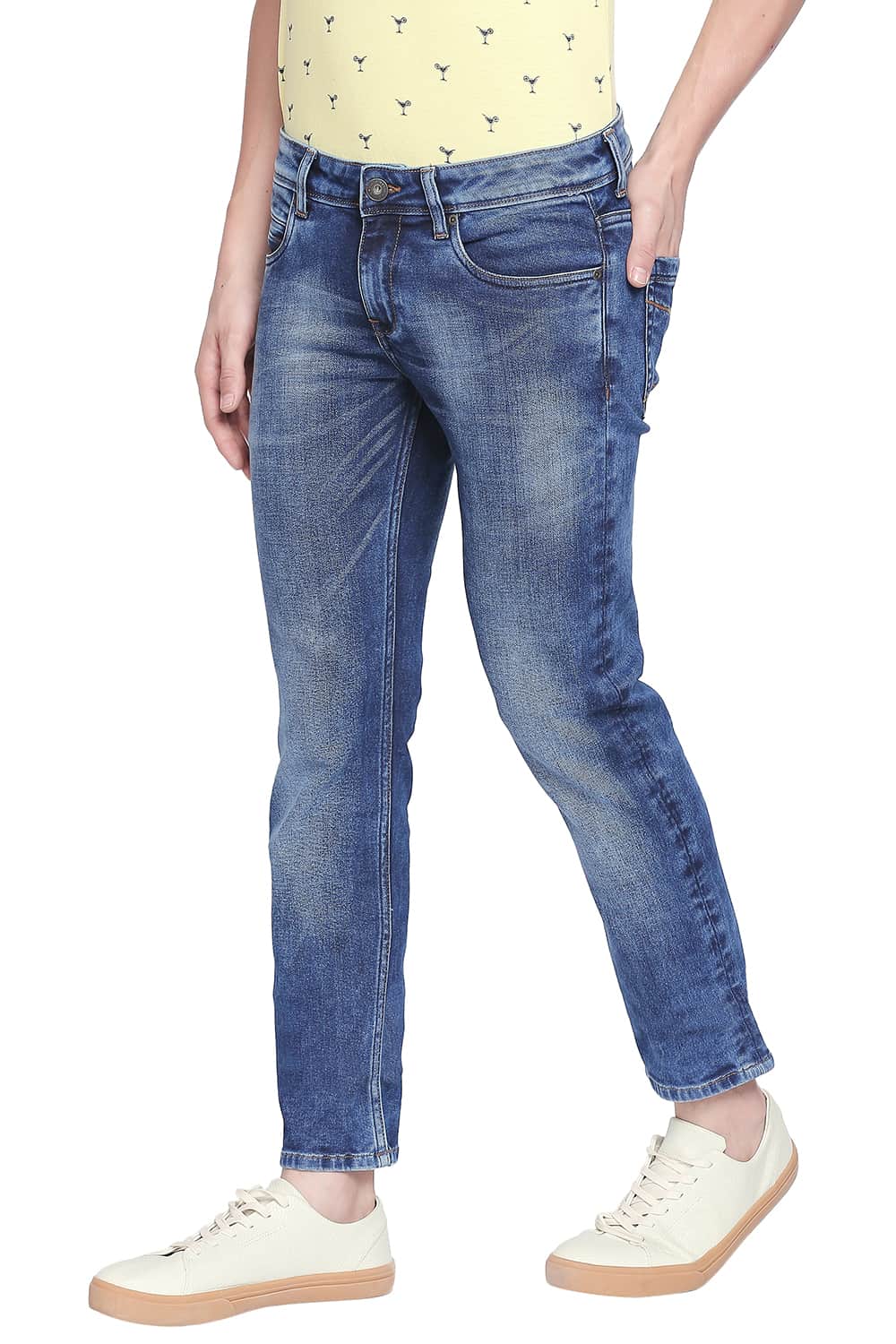 BASICS TORQUE FIT ENSIGN BLUE STRETCH JEANS