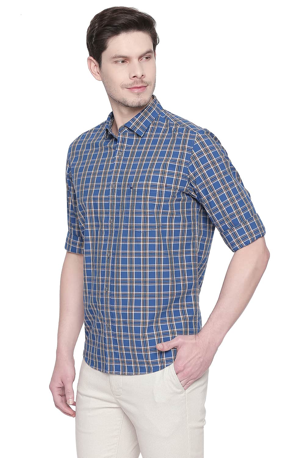 BASICS SLIM FIT VALLARTA BLUE CHECKS SHIRT