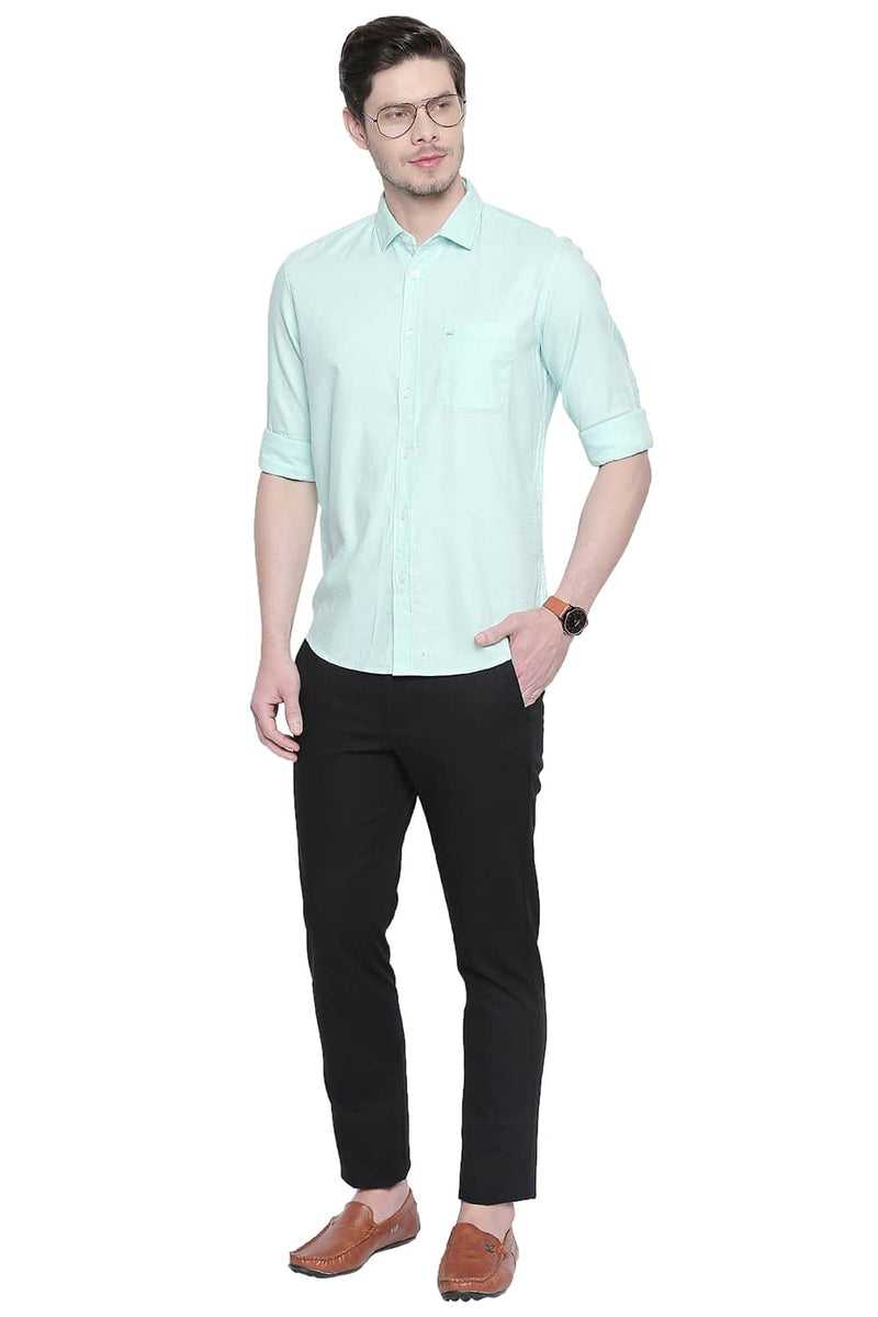 BASICS SLIM FIT DOBBY SHIRT