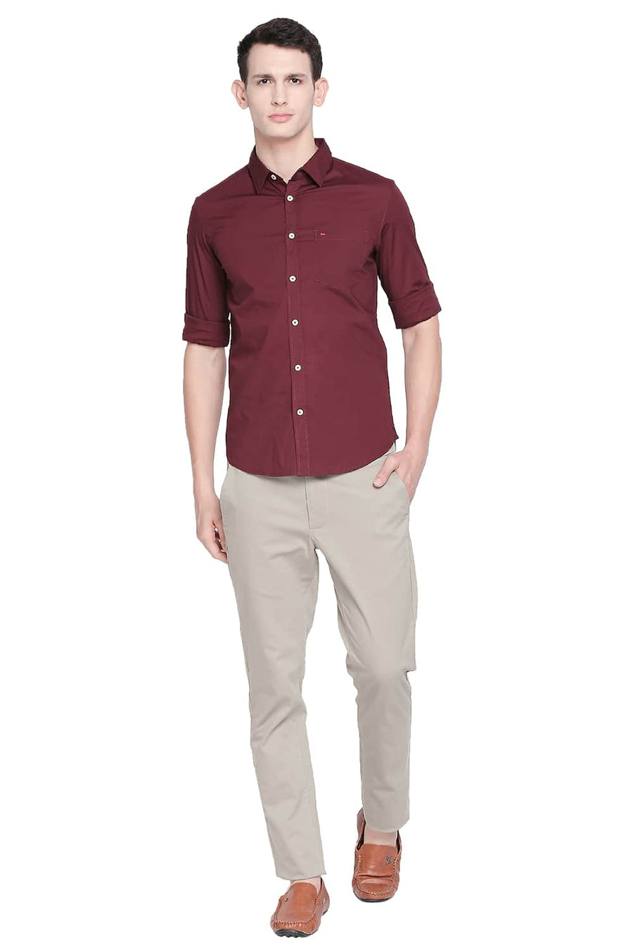 BASICS SLIM FIT TAWNY WINE POPLIN STRETCH SHIRT