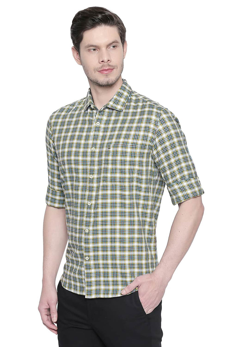 BASICS SLIM FIT DOBBY CHECKS SHIRT