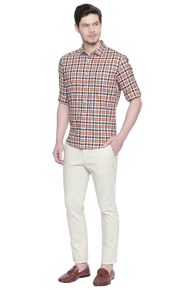 BASICS SLIM FIT DOBBY CHECKS SHIRT