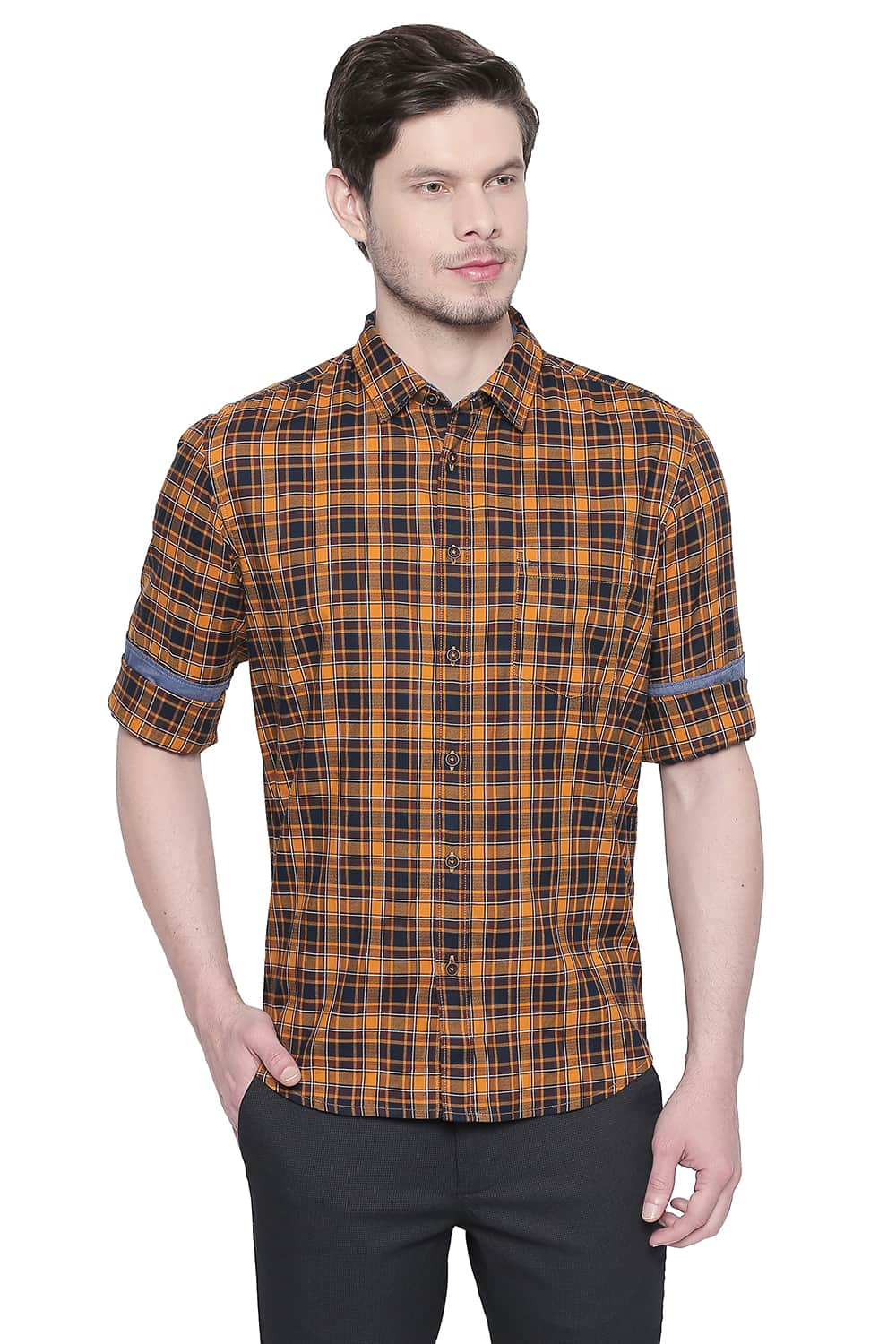 BASICS SLIM FIT DOBBY CHECKS SHIRT