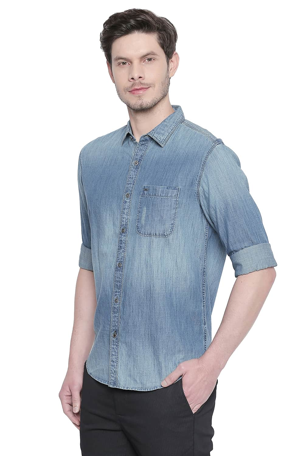 BASICS SLIM FIT INDIGO CHAMBRAY SHIRT