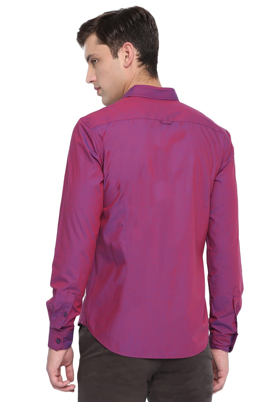 BASICS SLIM FIT RHODODENDRON CHAMBRAY SHIRT