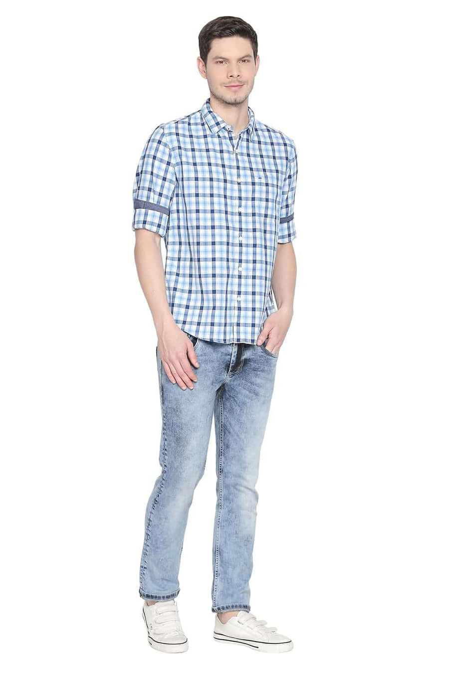 BASICS SLIM FIT AZURE BLUE CHECKS SHIRT