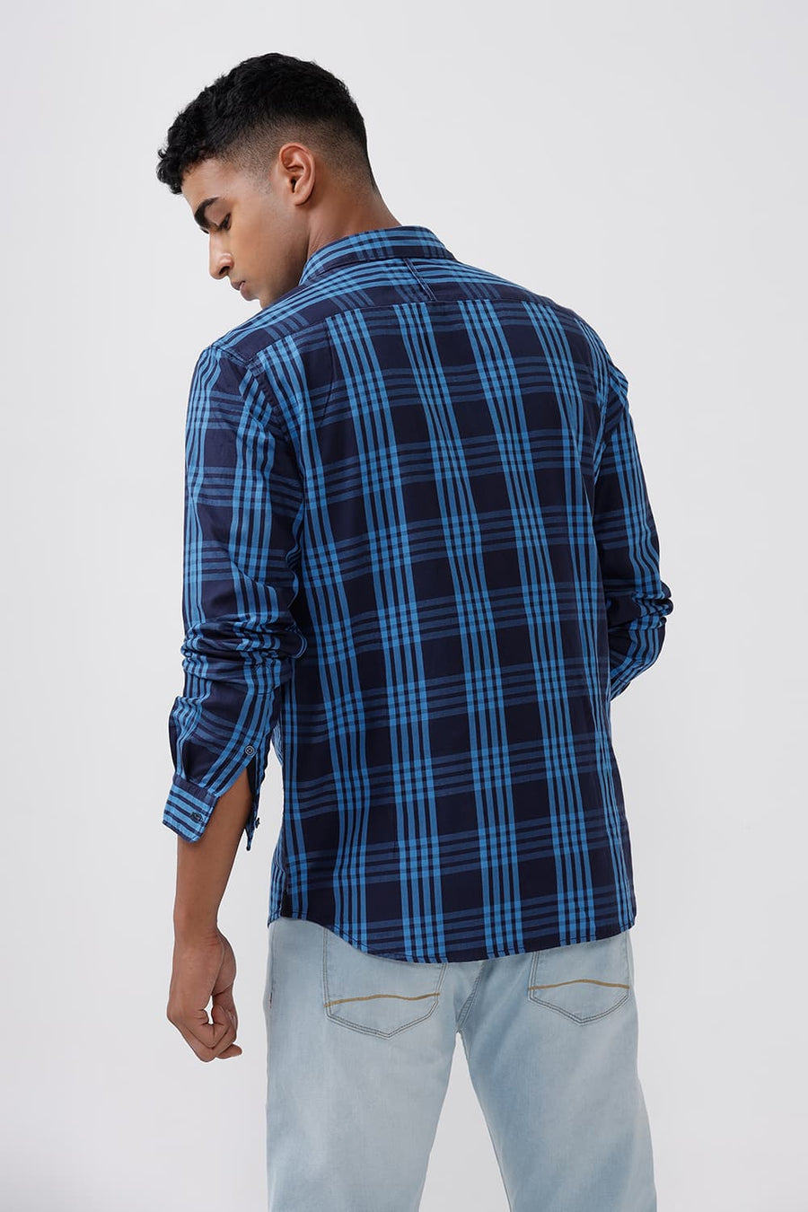 BASICS SLIM FIT ALASKAN BLUE CHECKS SHIRT