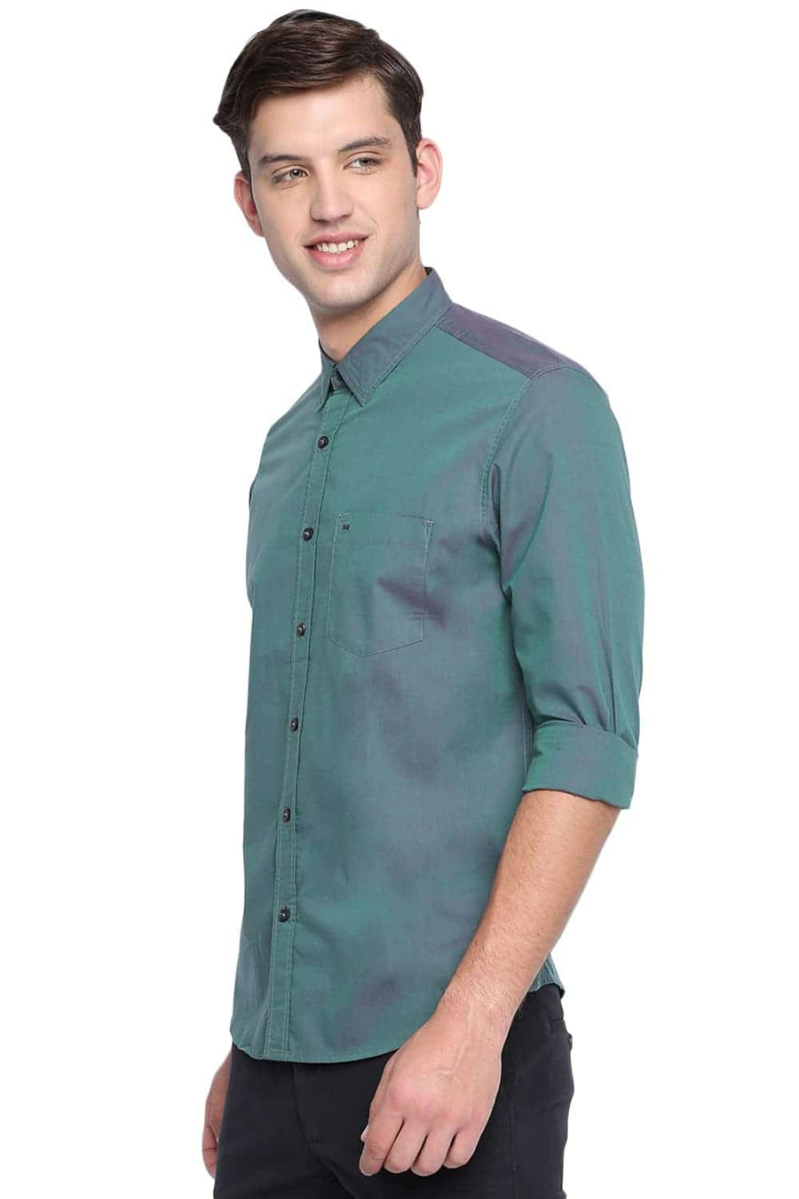 BASICS SLIM FIT CILANTRO GREEN CHAMBRAY SHIRT