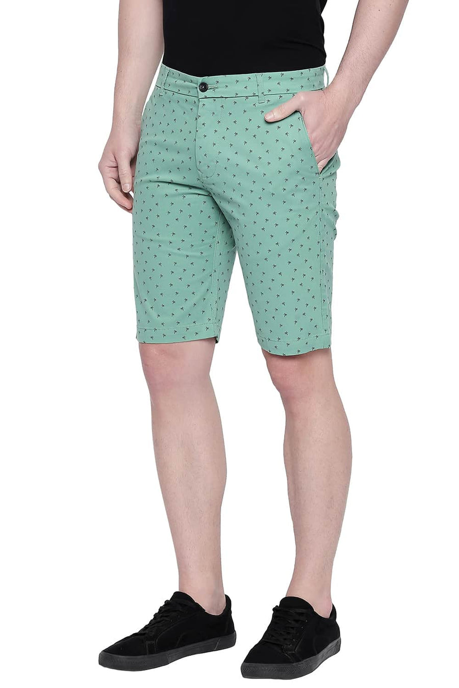 BASICS COMFORT FIT TURF GREEN PRINTED STRETCH SHORTS