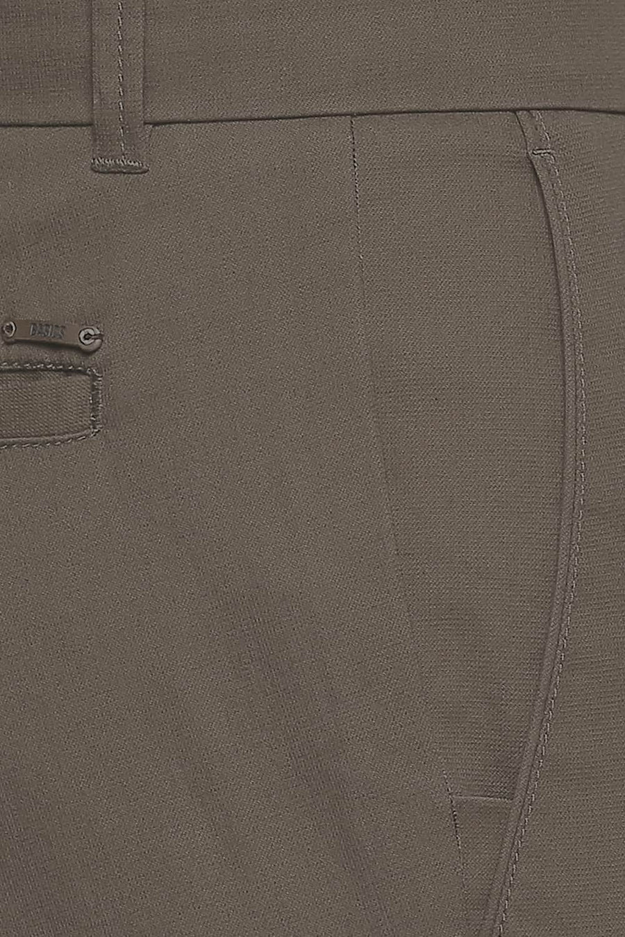 BASICS TAPERED FIT WALNUT STRETCH TROUSER