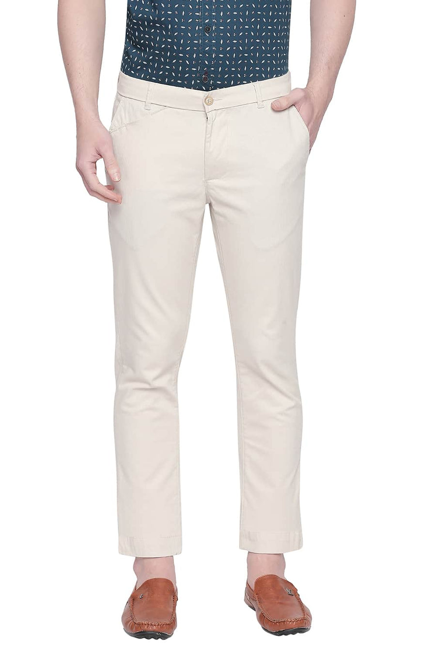 BASICS TAPERED FIT ECRU FOG STRETCH TROUSER