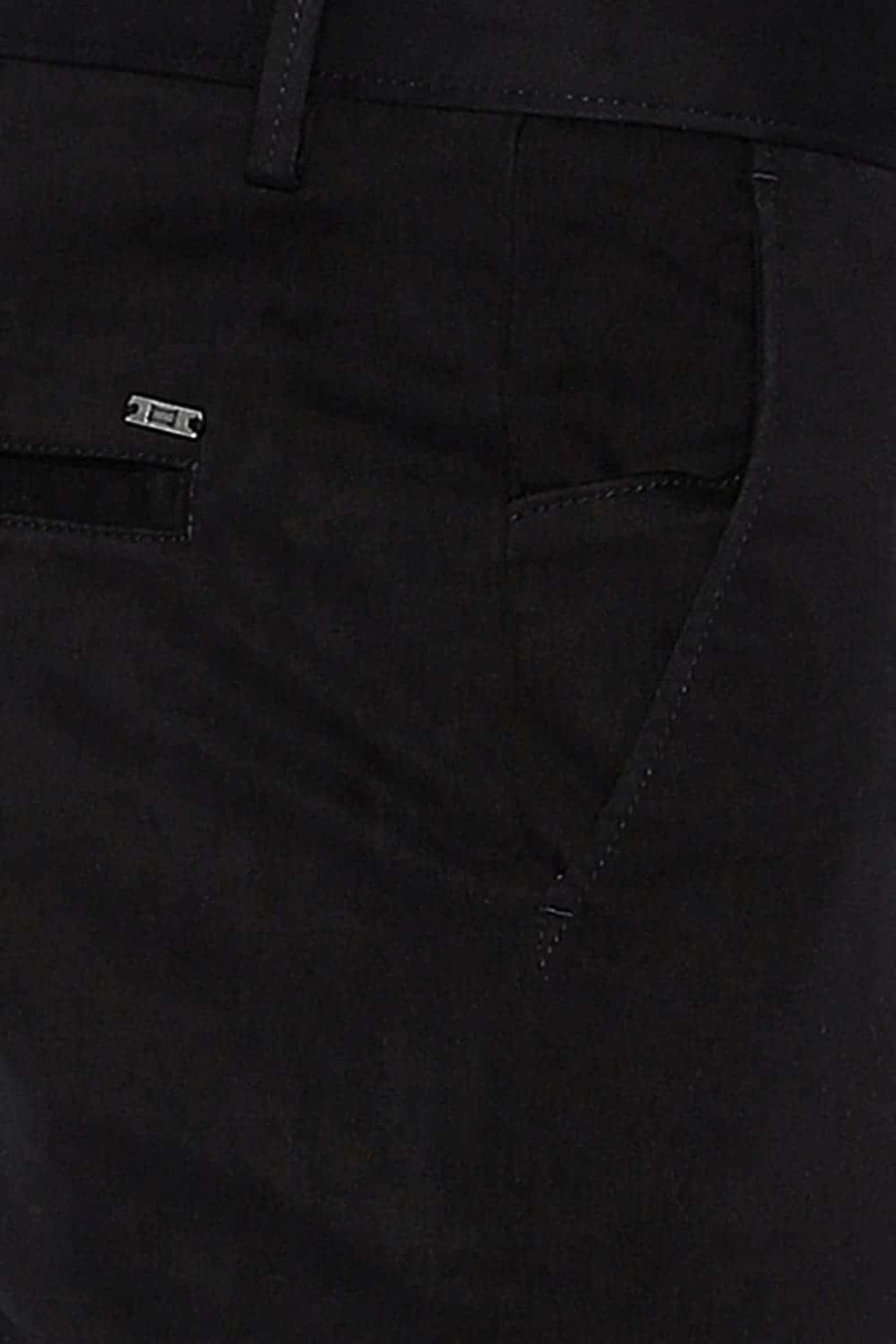 BASICS TAPERED FIT CAVIAR STRETCH TROUSER