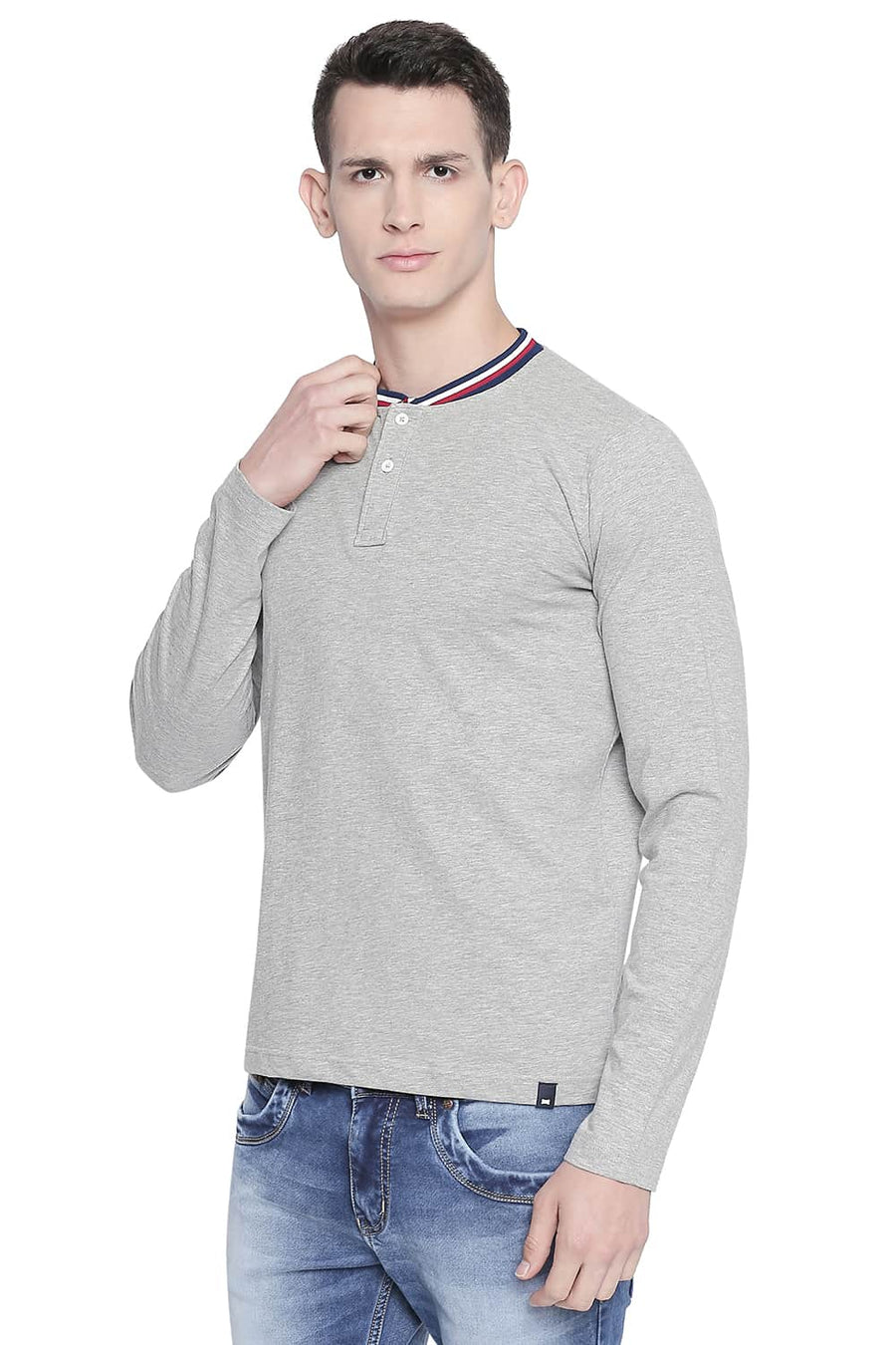 BASICS MUSCLE FIT HEATHER GREY HENLEY T SHIRT