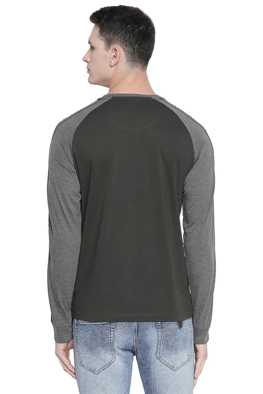 BASICS MUSCLE FIT DUFFEL BAG RAGLAN SLEEVE T SHIRT
