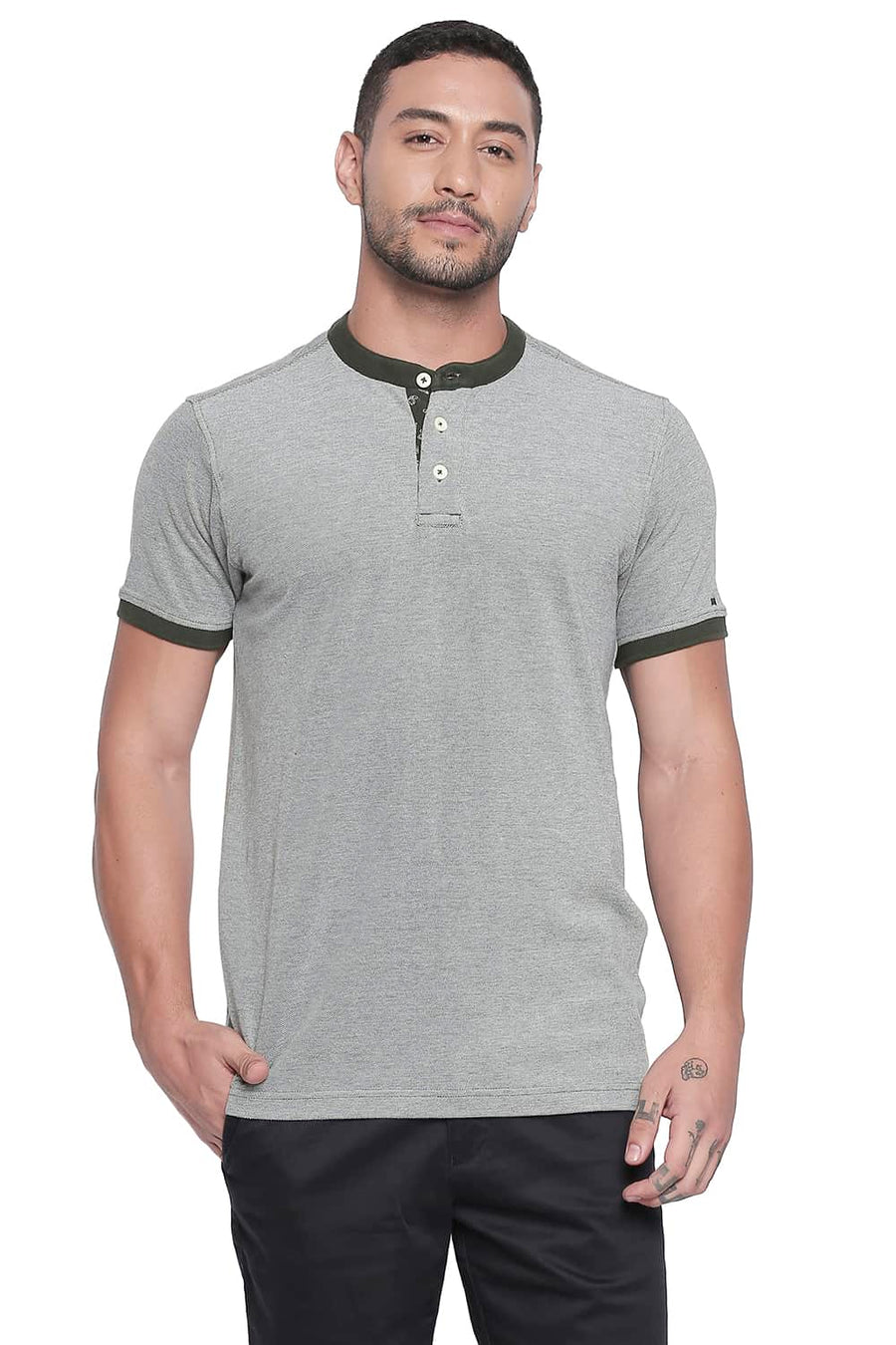 BASICS MUSCLE FIT ROSIN MANDARIN POLO T SHIRT