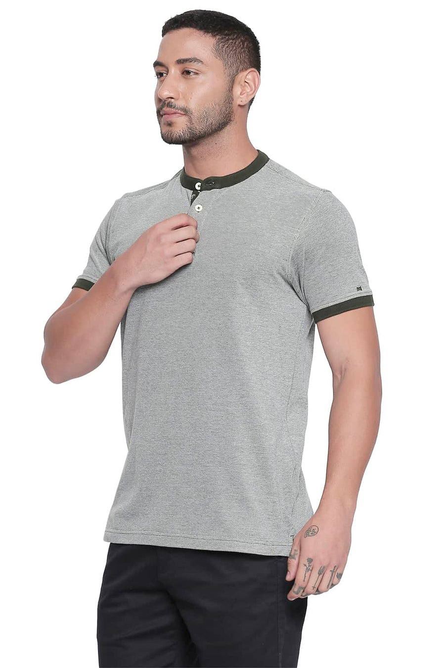 BASICS MUSCLE FIT ROSIN MANDARIN POLO T SHIRT
