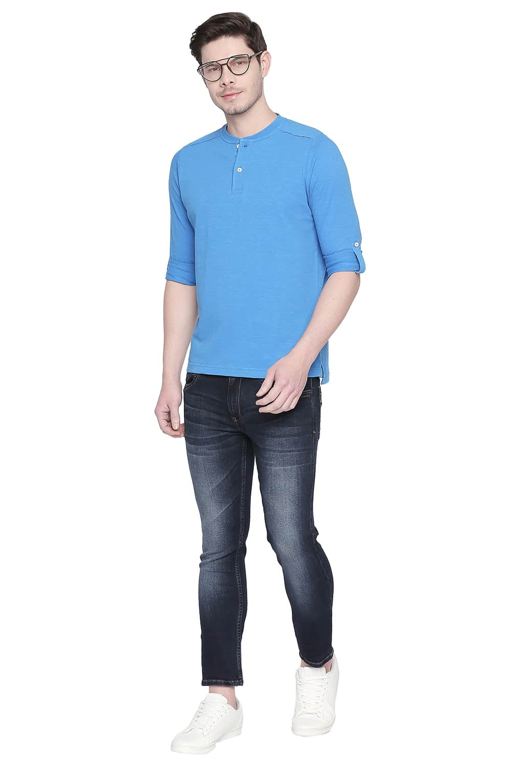 BASICS MUSCLE FIT HENLEY T SHIRT