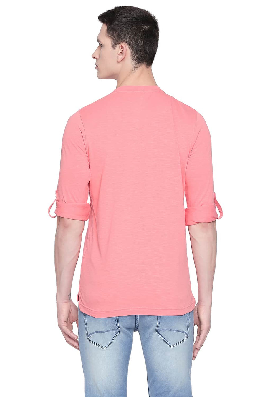 BASICS MUSCLE FIT POPCELAIN ROSE HENLEY T SHIRT