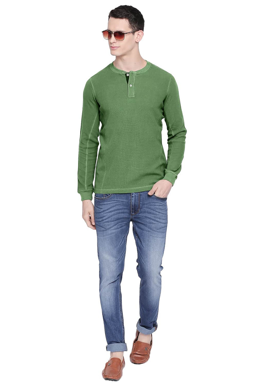 BASICS MUSCLE FIT TURF GREEN HENLEY T SHIRT