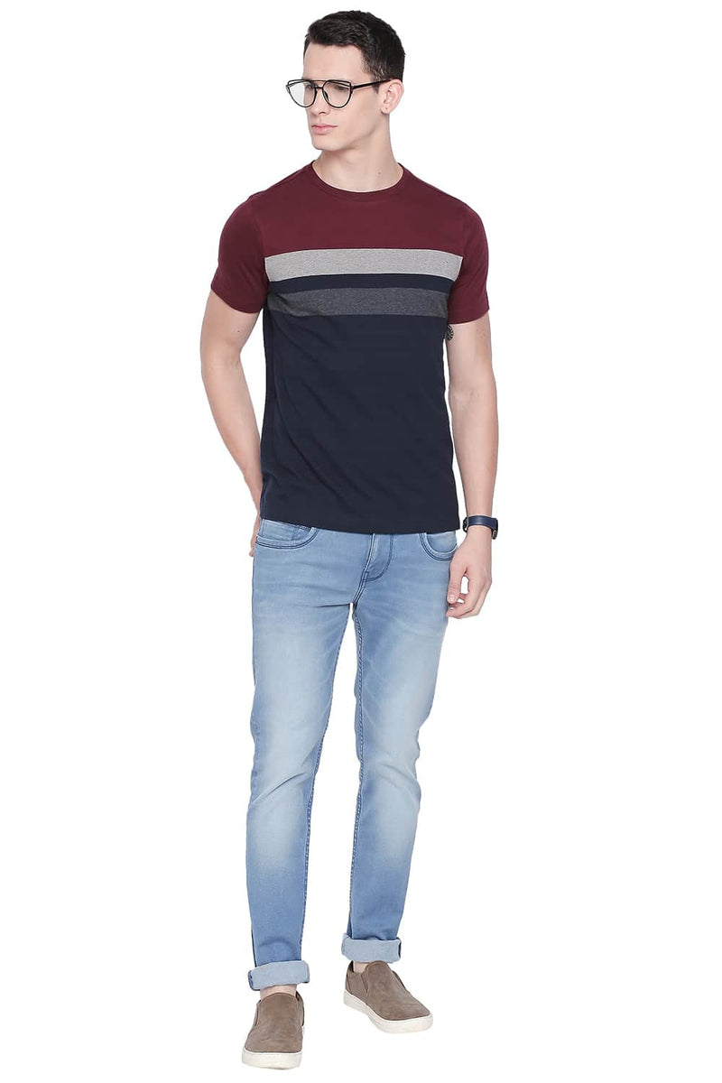 BASICS MUSCLE FIT CREW NECK T SHIRT