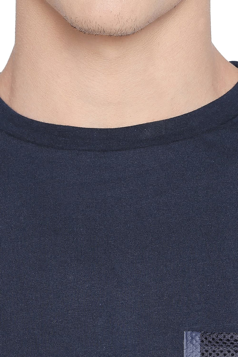 BASICS MUSCLE FIT DRESS BLUE LONG SLEEVE CREW NECK T SHIRT