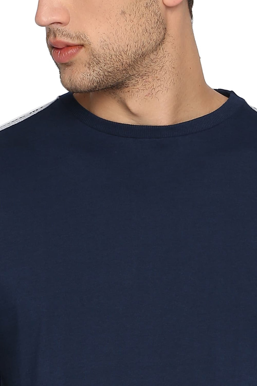 BASICS MUSCLE FIT DRESS BLUE CREW NECK T SHIRT