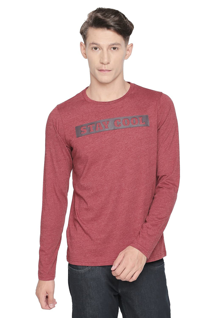 BASICS MUSCLE FIT MERLOT CREW NECK LONG SLEEVE T SHIRT
