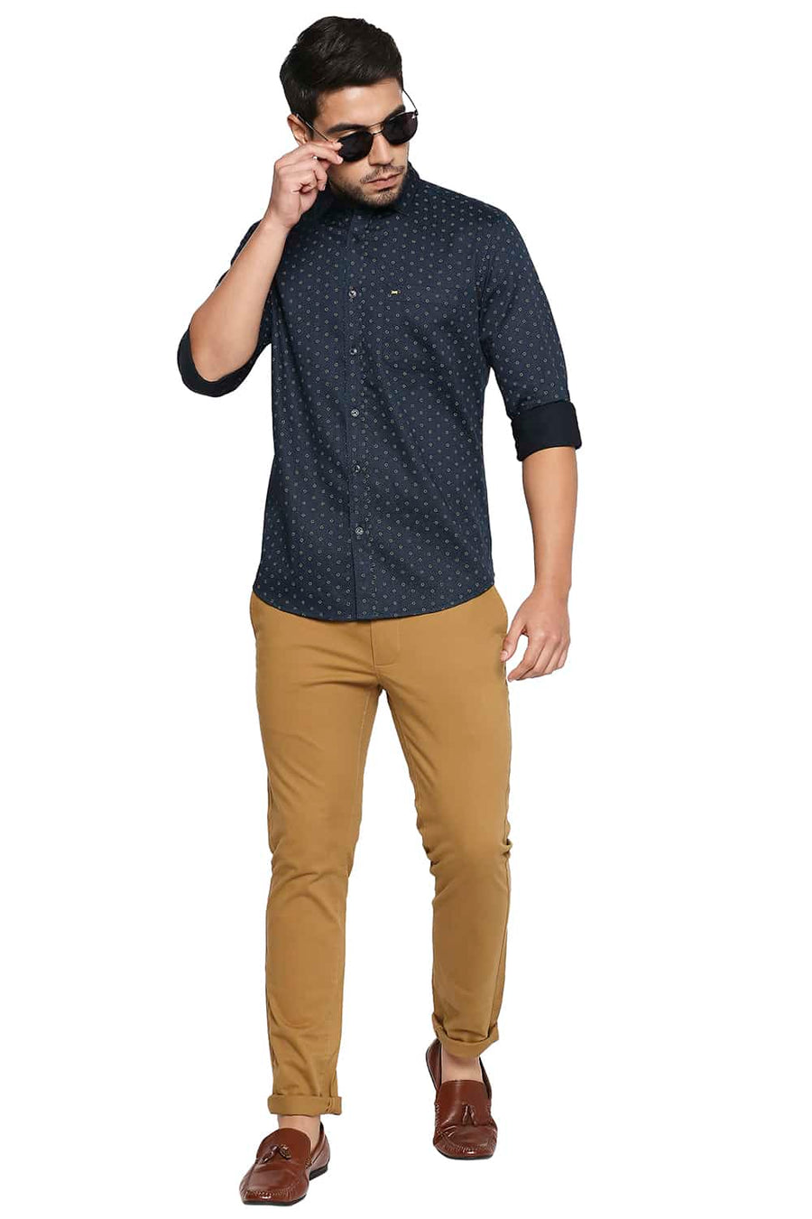 BASICS SLIM FIT NAVY IRIS PRINTED SHIRT