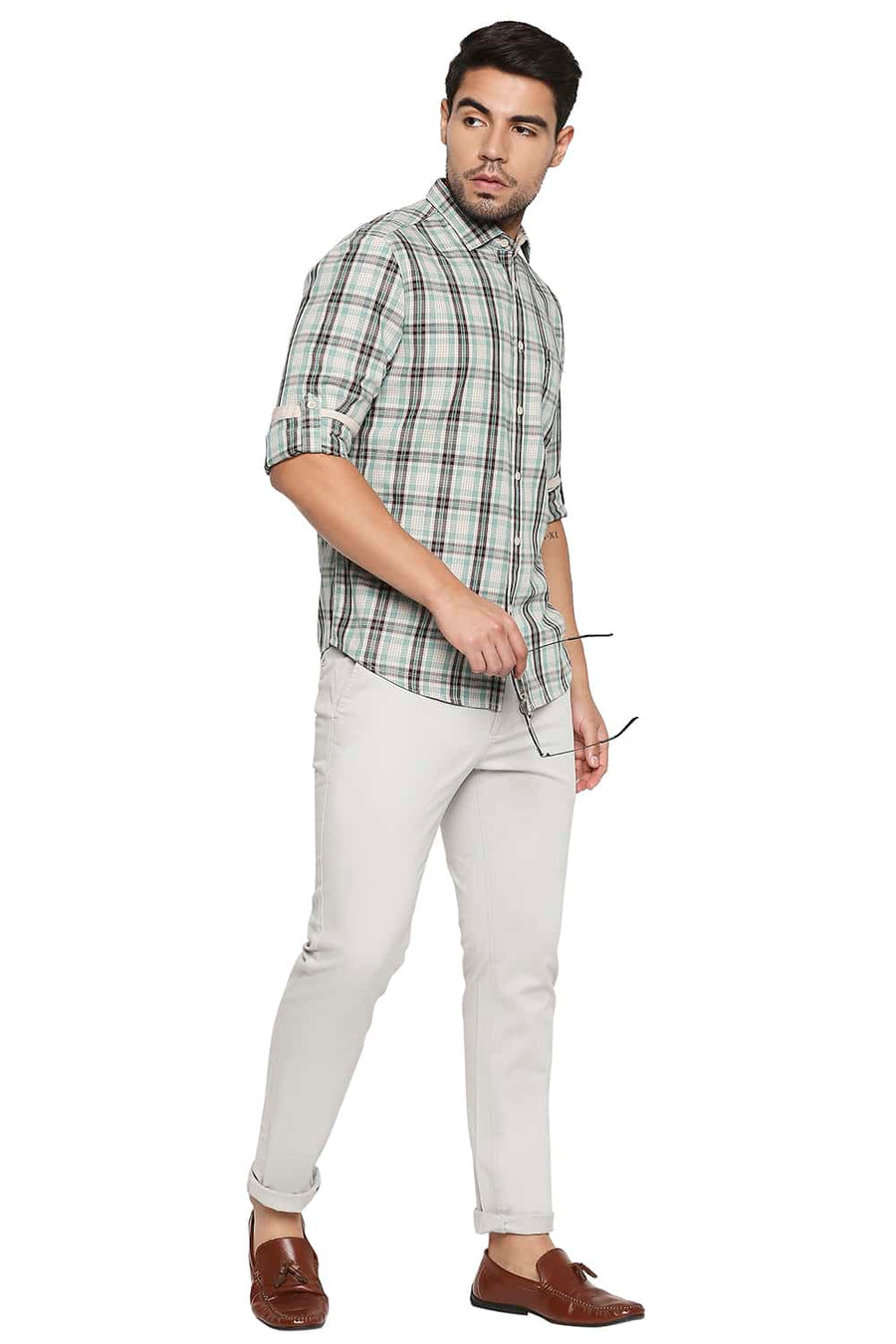 BASICS SLIM FIT BOTTLE GREEN CHECKS SHIRT