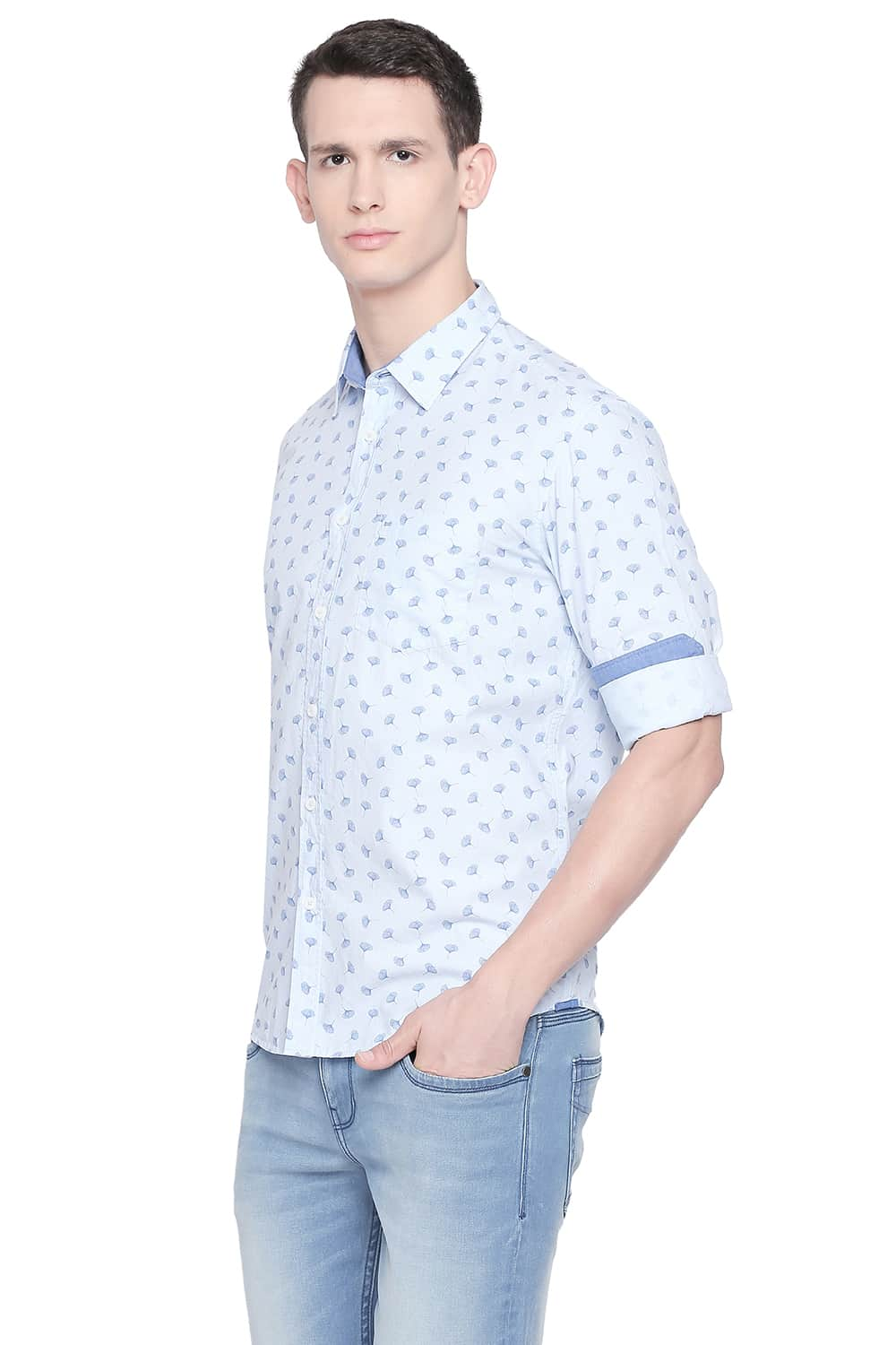 BASICS SLIM FIT FIL A FIL PRINTED SHIRT