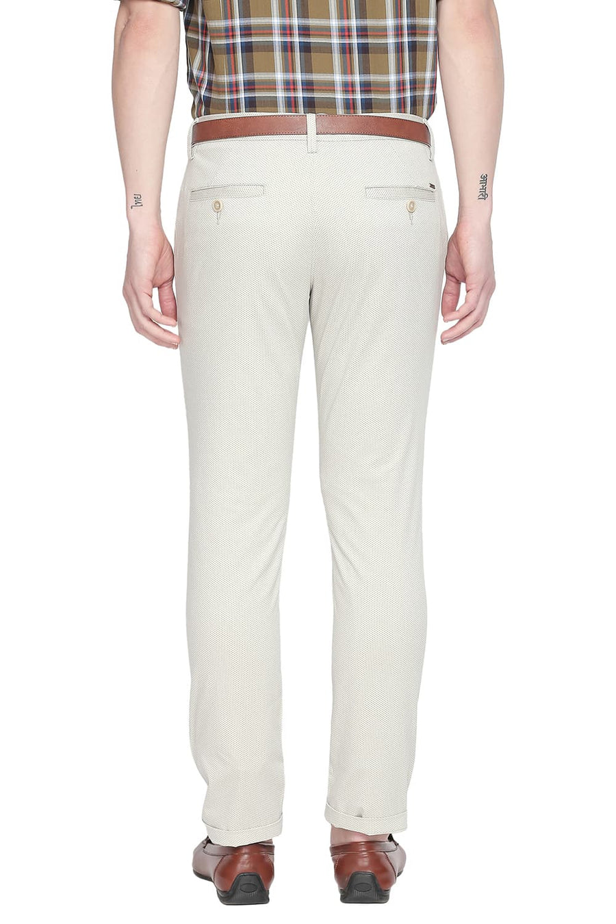 BASICS TAPERED FIT DOVE ECRU PRINTED STRETCH TROUSER WITH BELT