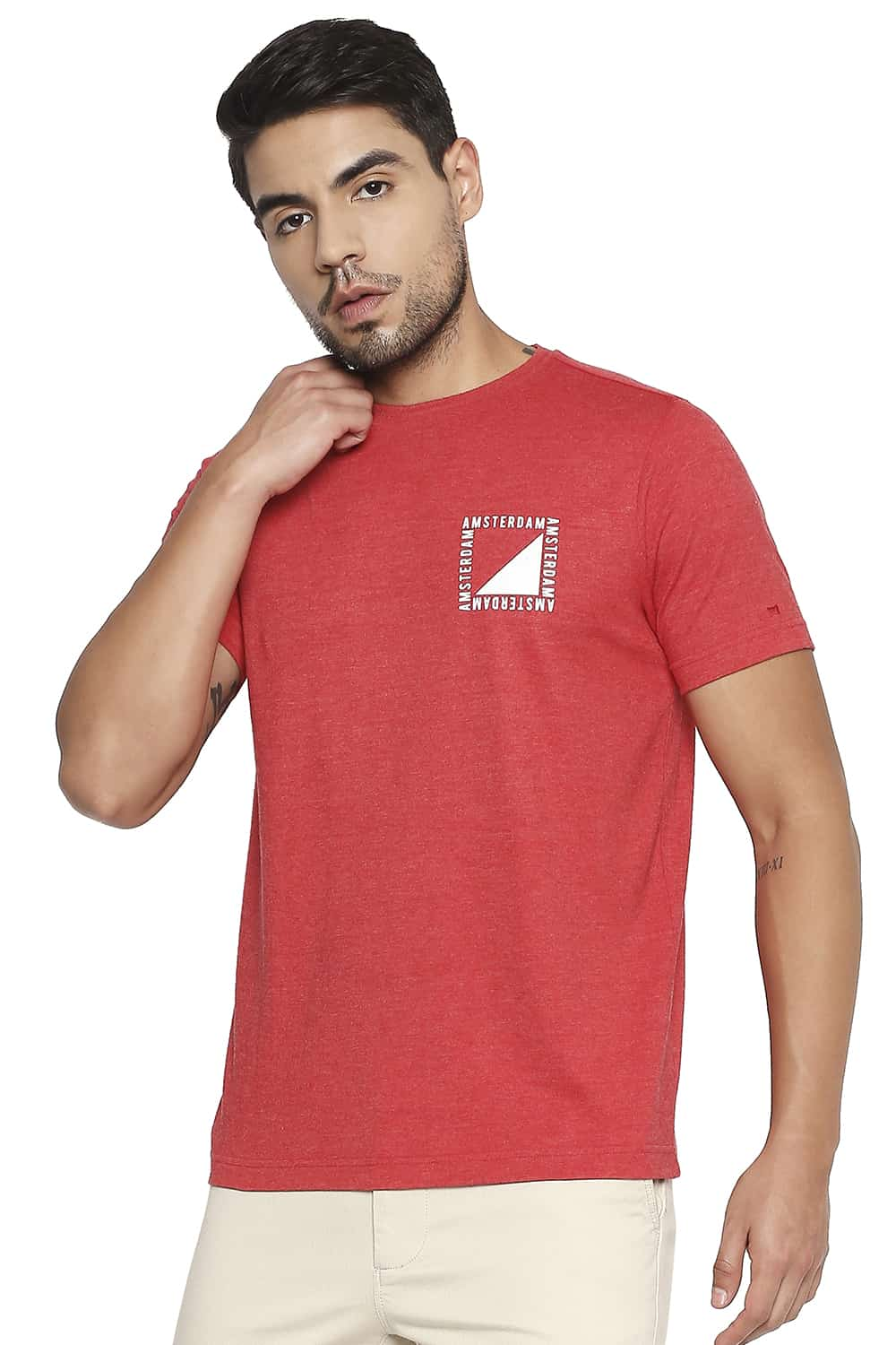 BASICS MUSCLE FIT CREW NECK T SHIRT