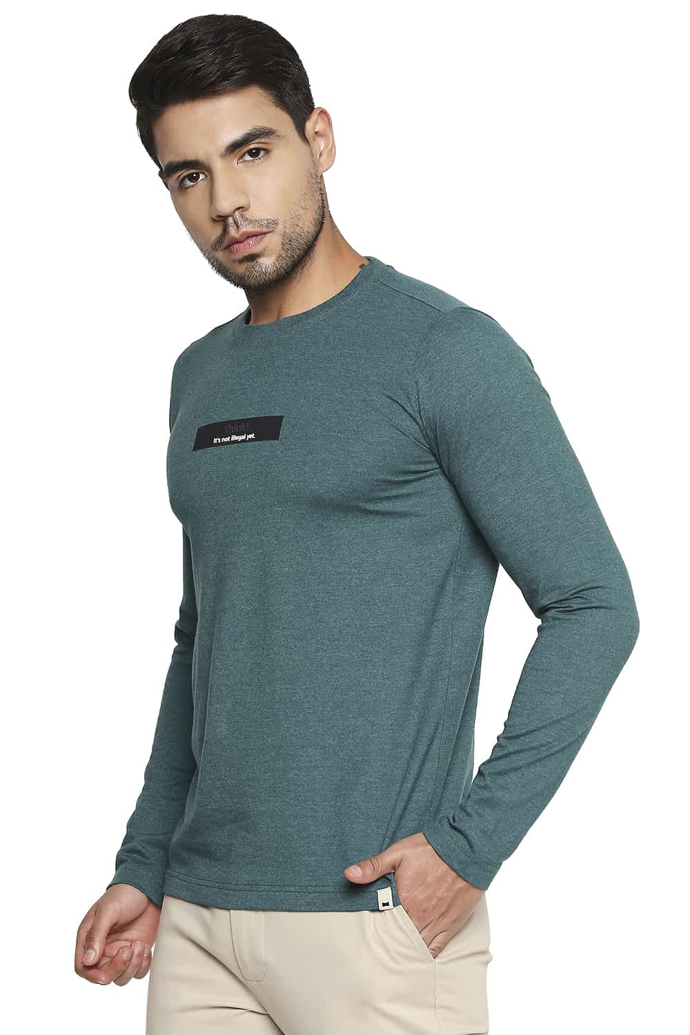 BASICS MUSCLE FIT CREW NECK T SHIRT