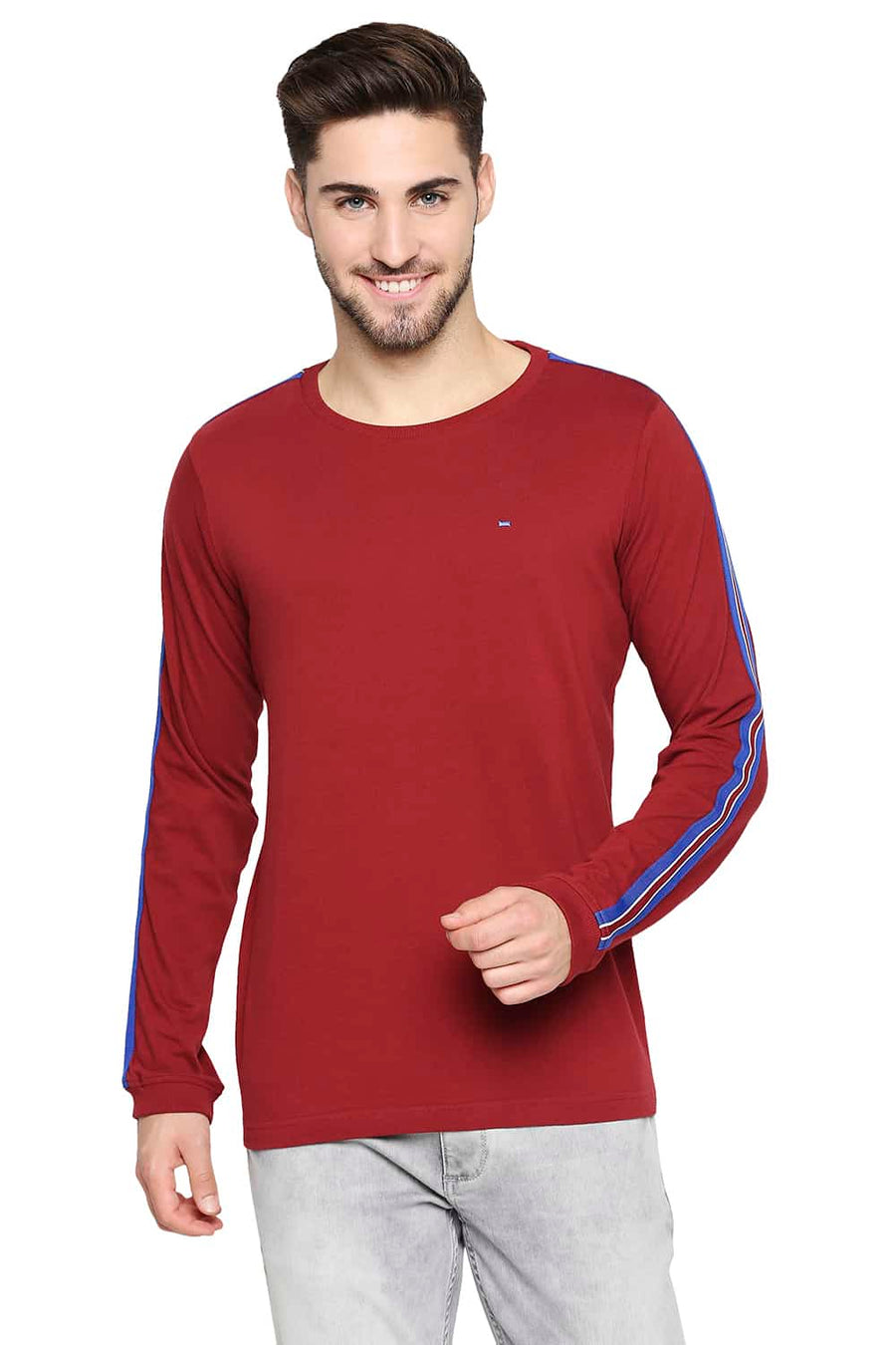 BASICS MUSCLE FIT RHUBARB RED CREW NECK T-SHIRT