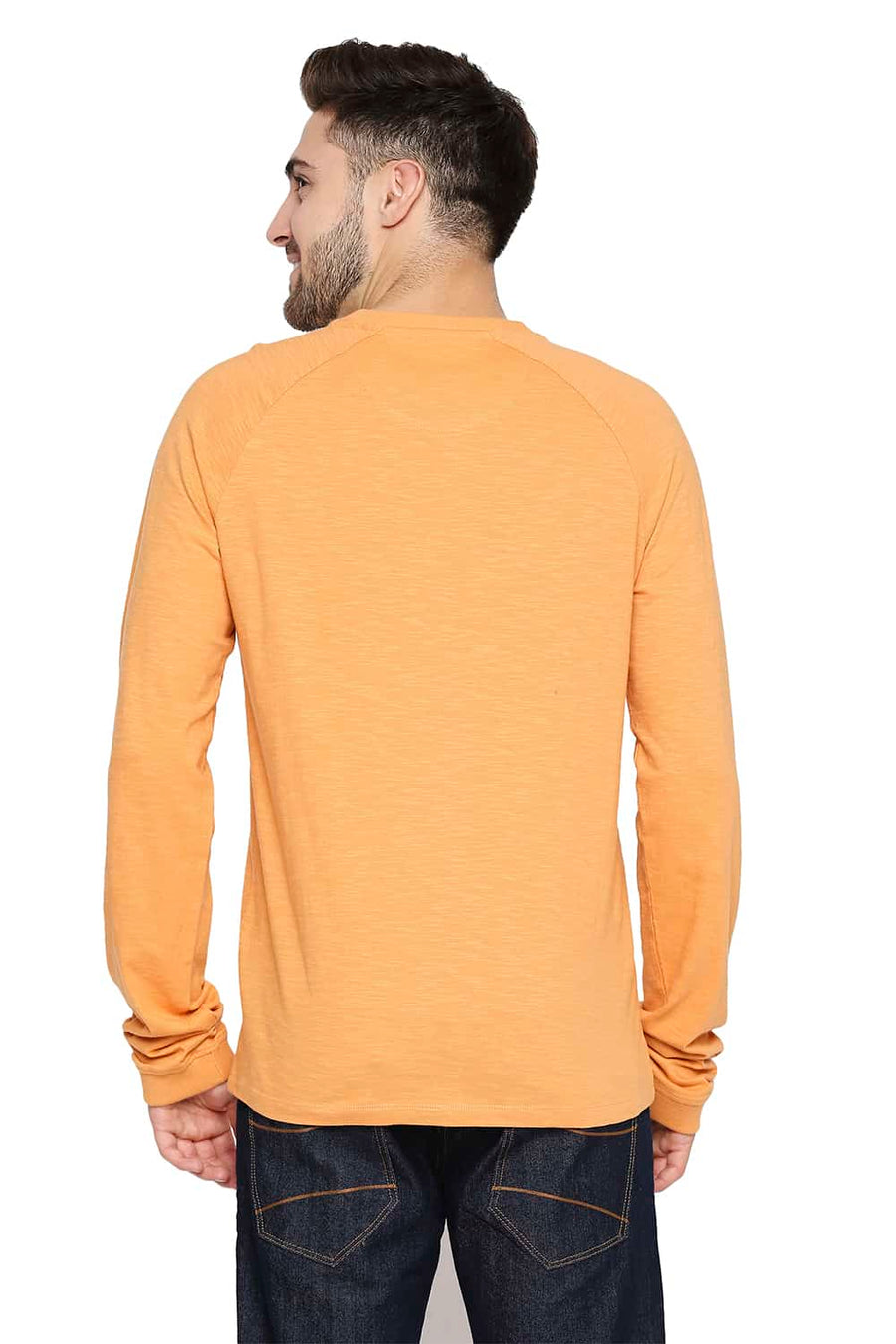 BASICS MUSCLE FIT GOLDEN NUGGET CREW NECK T-SHIRT