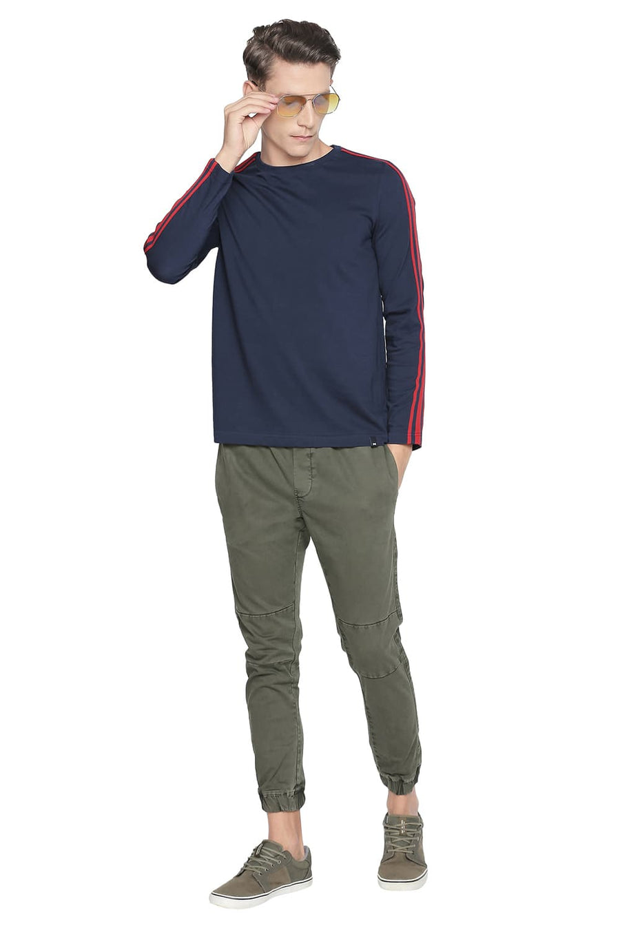 BASICS MUSCLE FIT DRESS BLUE LONG SLEEVE T SHIRT