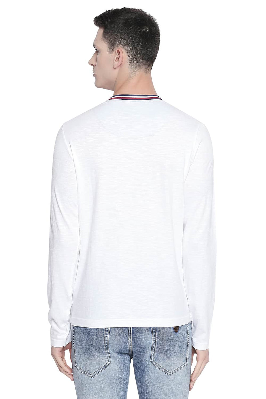 BASICS MUSCLE FIT BRIGHT WHITE HENLEY T SHIRT
