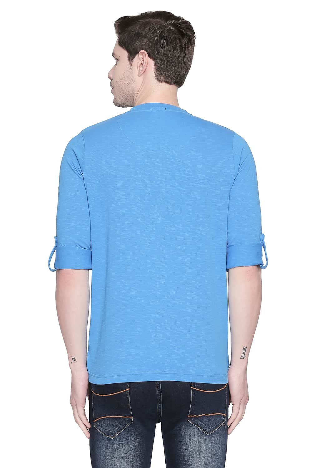 BASICS MUSCLE FIT HENLEY T SHIRT