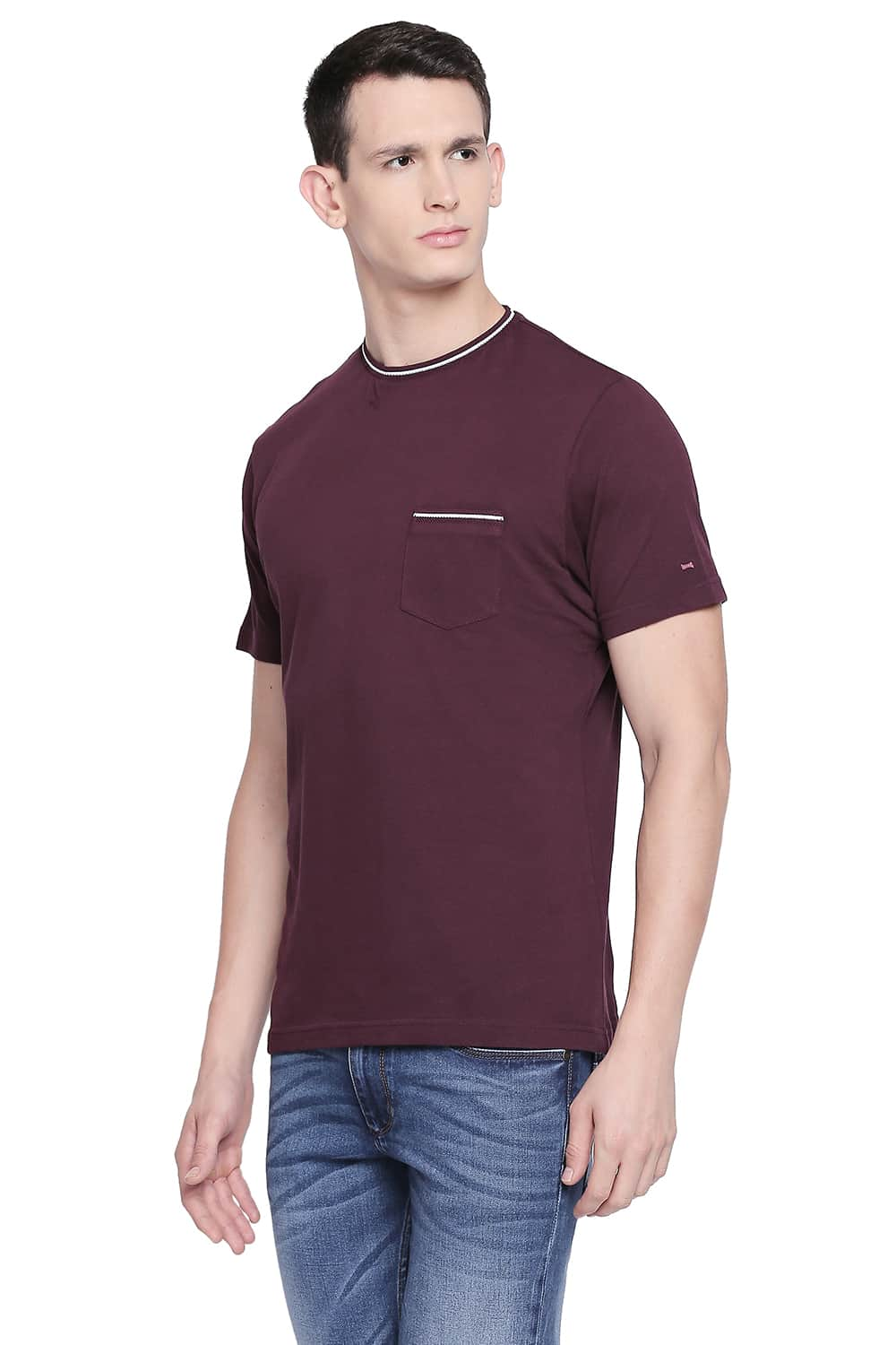 BASICS MUSCLE FIT CREW NECK T SHIRT