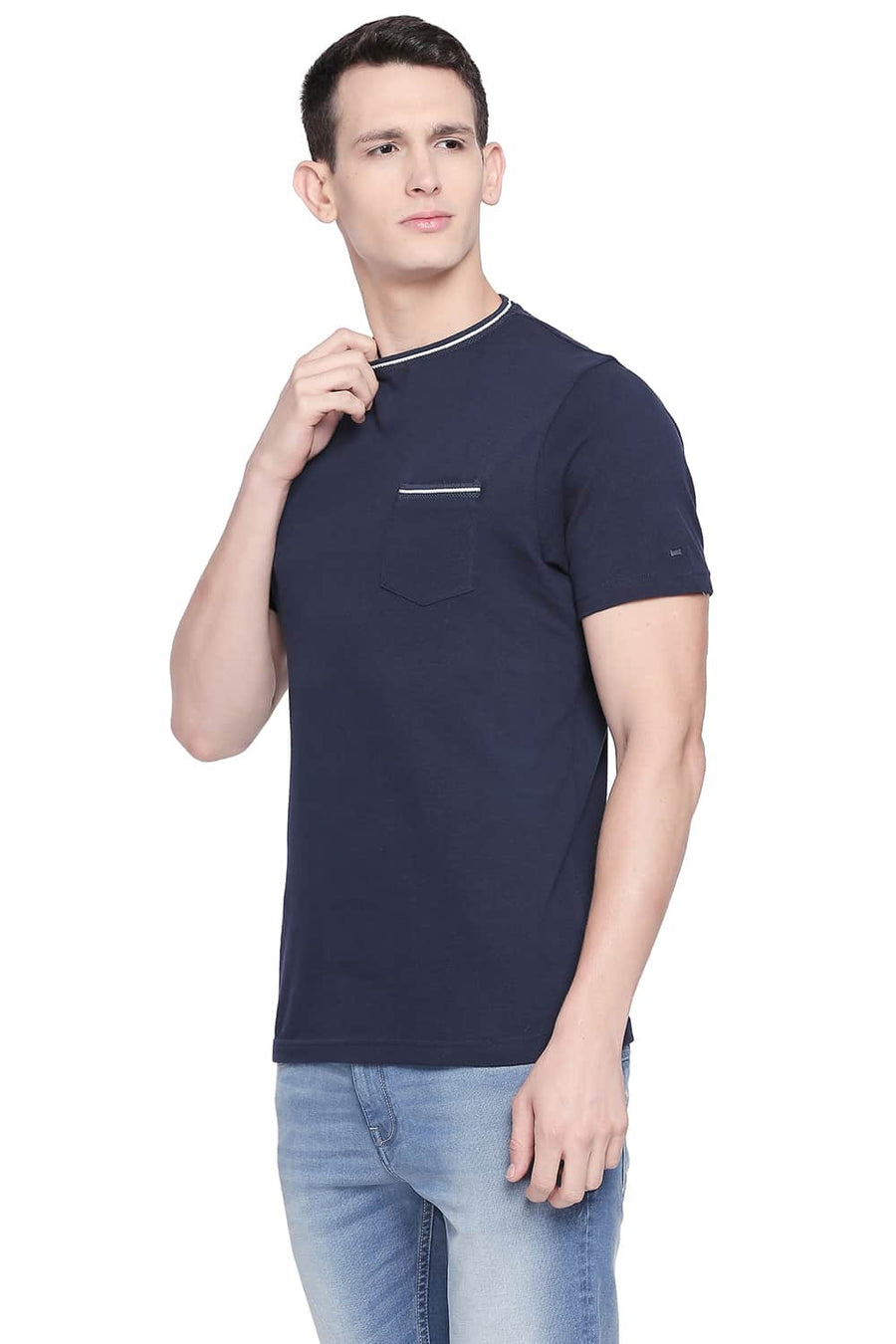 BASICS MUSCLE FIT DRESS BLUES CREW NECK T SHIRT
