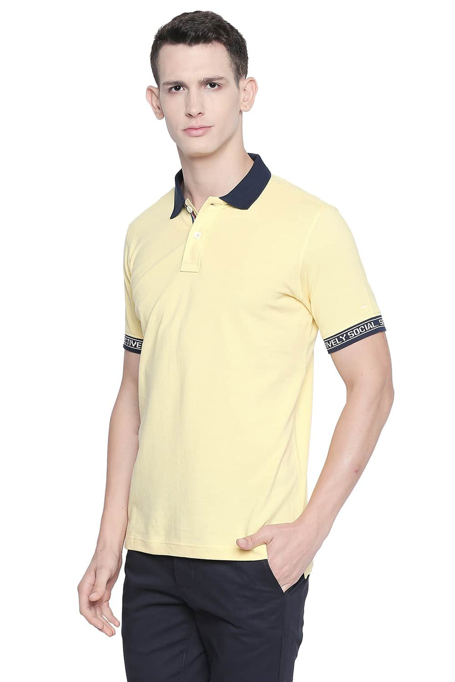 BASICS MUSCLE FIT POPCORN POLO T SHIRT