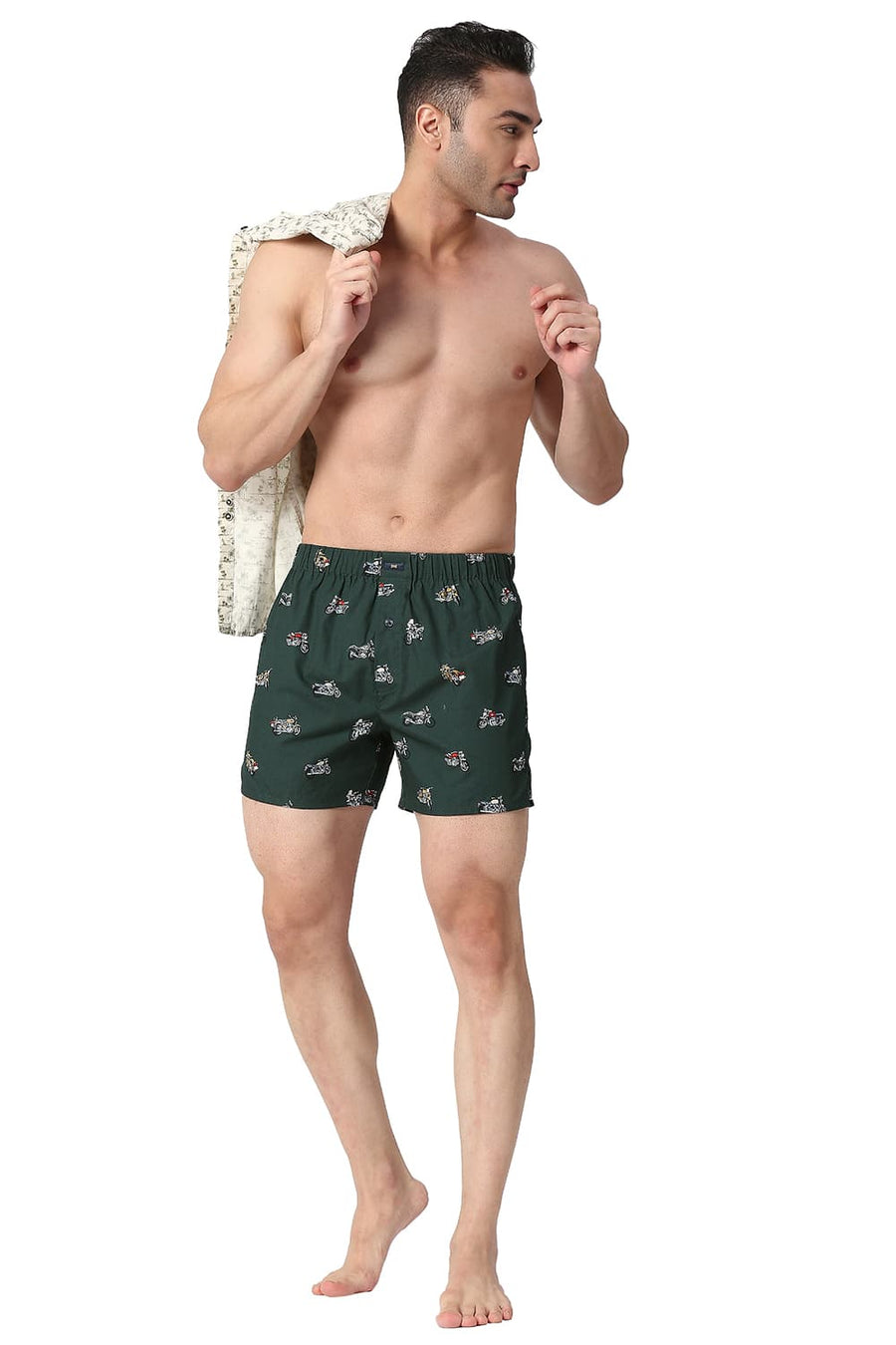 BASICS SLIM FIT BISTRO GREEN COTTON PRINTED BOXER SHORTS