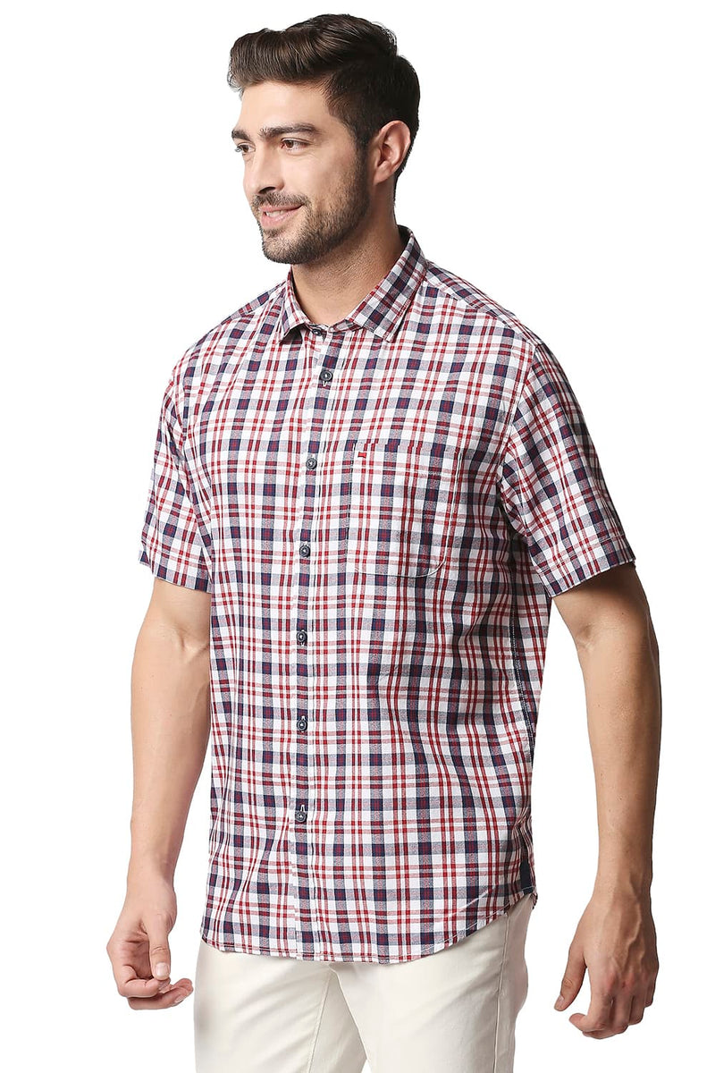 BASICS SLIM FIT CREPE CHECKS HALFSLEEVES SHIRT