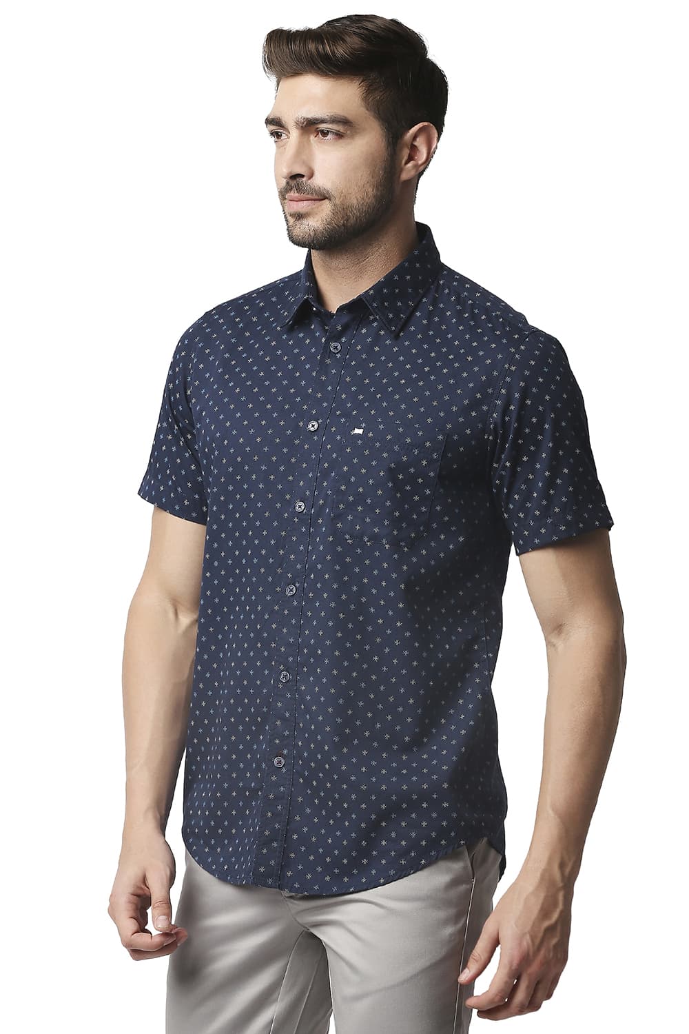 BASICS SLIM FIT TWILL PRINTED HALFSLEEVES SHIRT